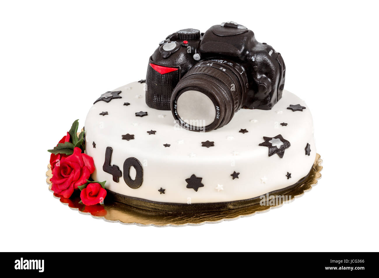 Gateau D Anniversaire Pour Quarante Ans Avec L Appareil Photo Reflex Numerique Moderne Isolated On White Photo Stock Alamy