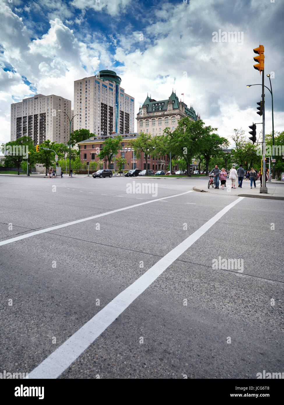 Le centre-ville de Winnipeg décors Main Street et Broadway intersection. Winnipeg, Manitoba, Canada 2017. Banque D'Images