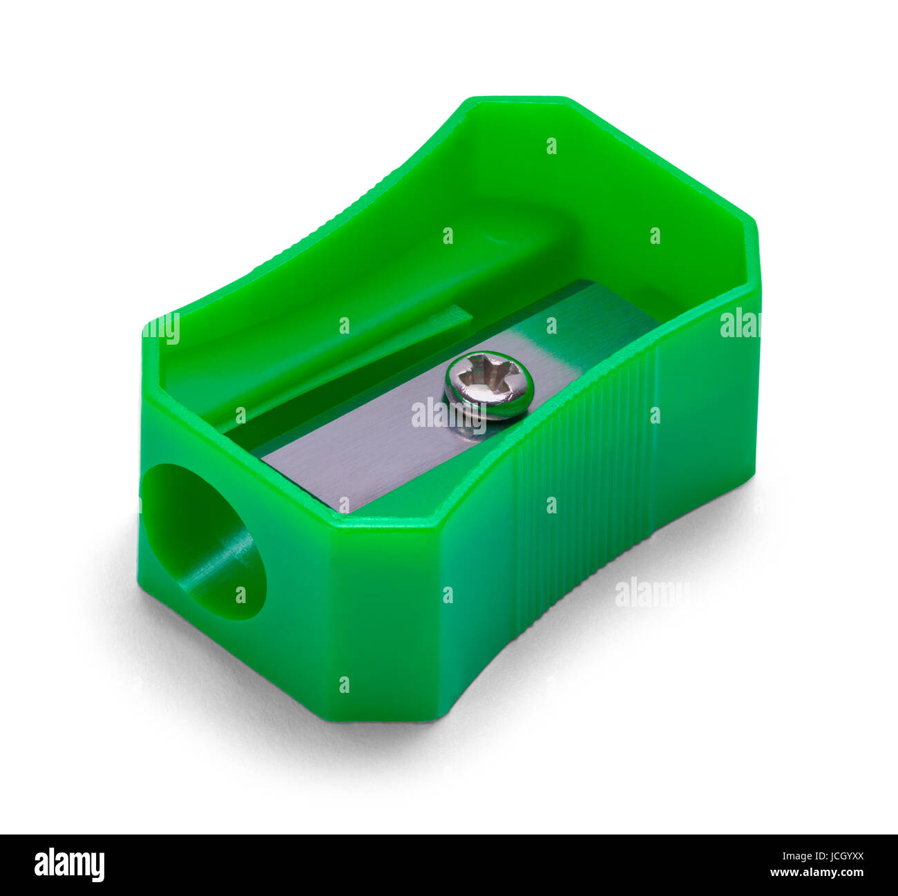 Taille-crayon vert isolé sur fond blanc. Banque D'Images