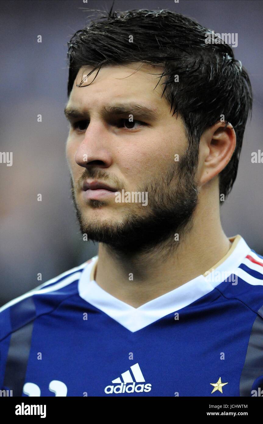 ANDRE-PIERRE GIGNAC FRANCE & TOULOUSE F.C FRANCE / RÉPUBLIQUE DE L'IRLANDE AU STADE DE FRANCE, PARIS, FRANCE 18 NOVEMBRE 2009 GAB4331 ATTENTION ! Cette photo ne peut être utilisée que pour les journaux et/ou à des fins d'édition de magazines. Ne peut être utilisé pour l'utilisation en ligne/Internet, ni pour les publications impliquant 1 joueur, 1 ou 1 Concours Club, sans l'autorisation écrite de Football DataCo Ltd. Pour toute question, veuillez communiquer avec le Football DataCo Ltd au  +44 (0) 207 864 9121 Banque D'Images