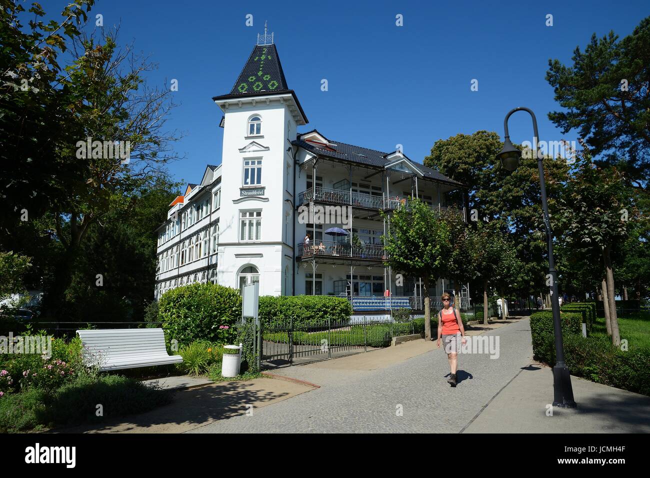 Strandpromenade 48, Ostseebad Binz avec le Villa Stranddistel (1901) Banque D'Images