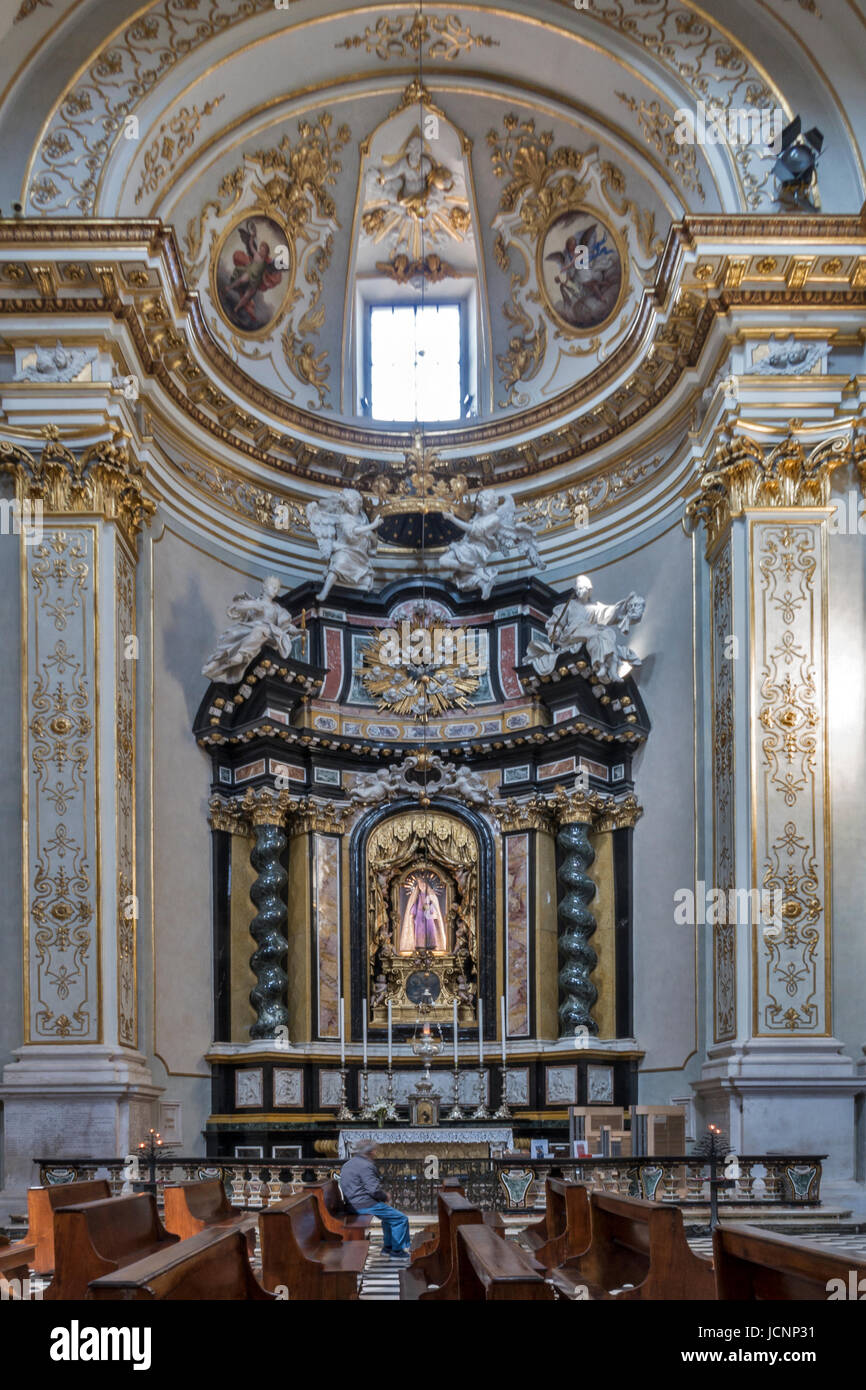 Intérieur de l'église cathédrale vieille ville Citta Vecchia Bergamo Italie Banque D'Images