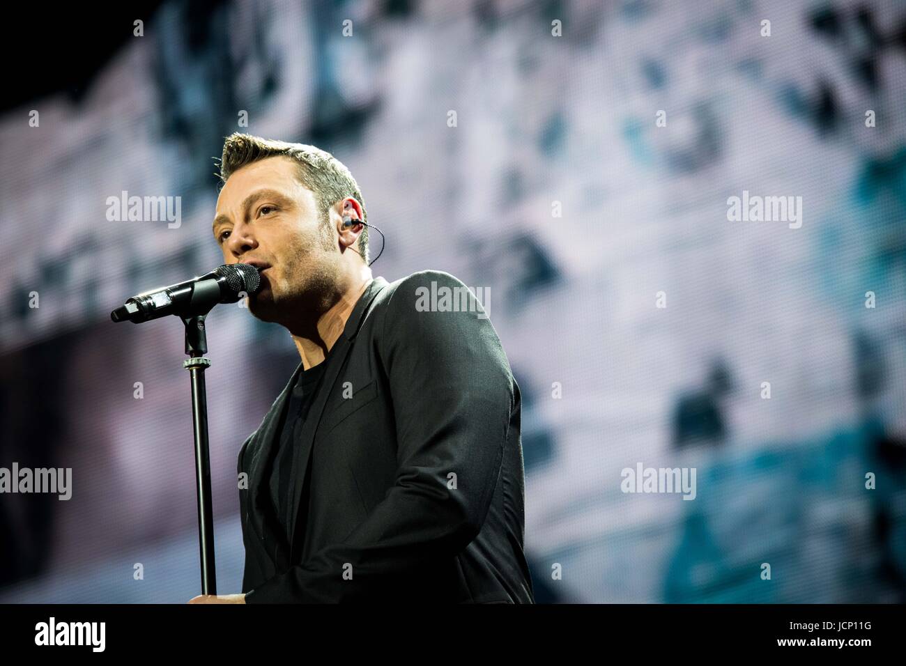 Milan, Italie. 16 Juin, 2017. Tiziano Ferro live au stade San Siro Crédit : Roberto Finizio/Alamy Live News Banque D'Images