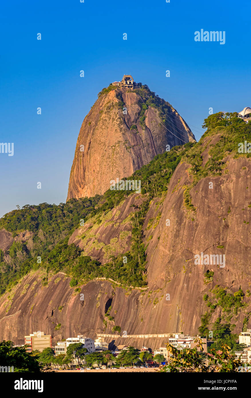 La colline du Pain de Sucre la plus célèbre turisc pointo de Rio de Janeiro Banque D'Images