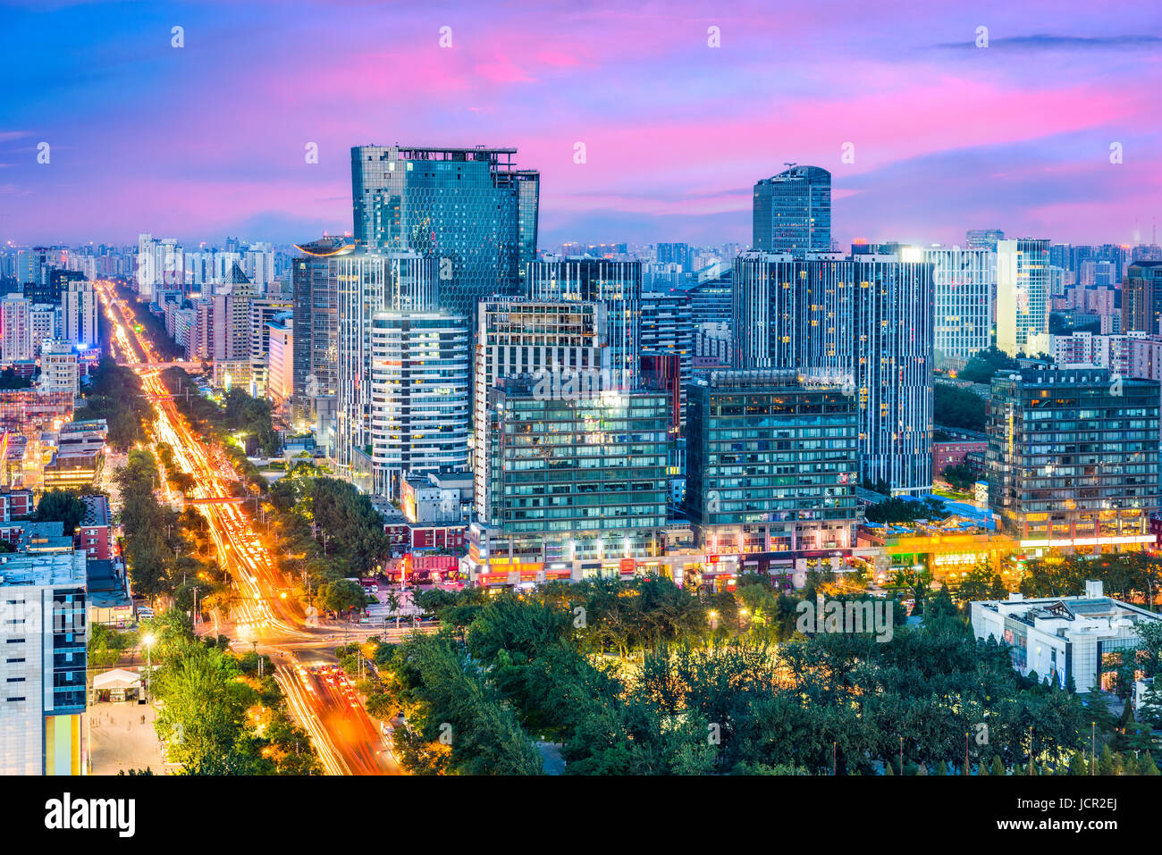 Beijing, Chine quartier financier moderne skyline at Dusk. Banque D'Images