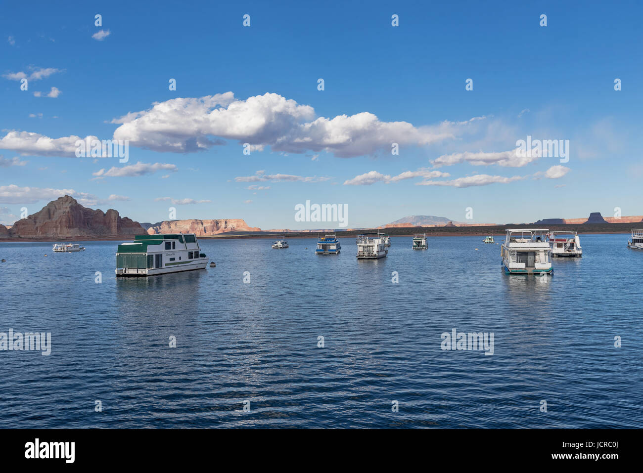 Houseboats confortable sur le lac, Lake Powell resort, Arizona du nord , sud de l'Utah, USA Banque D'Images