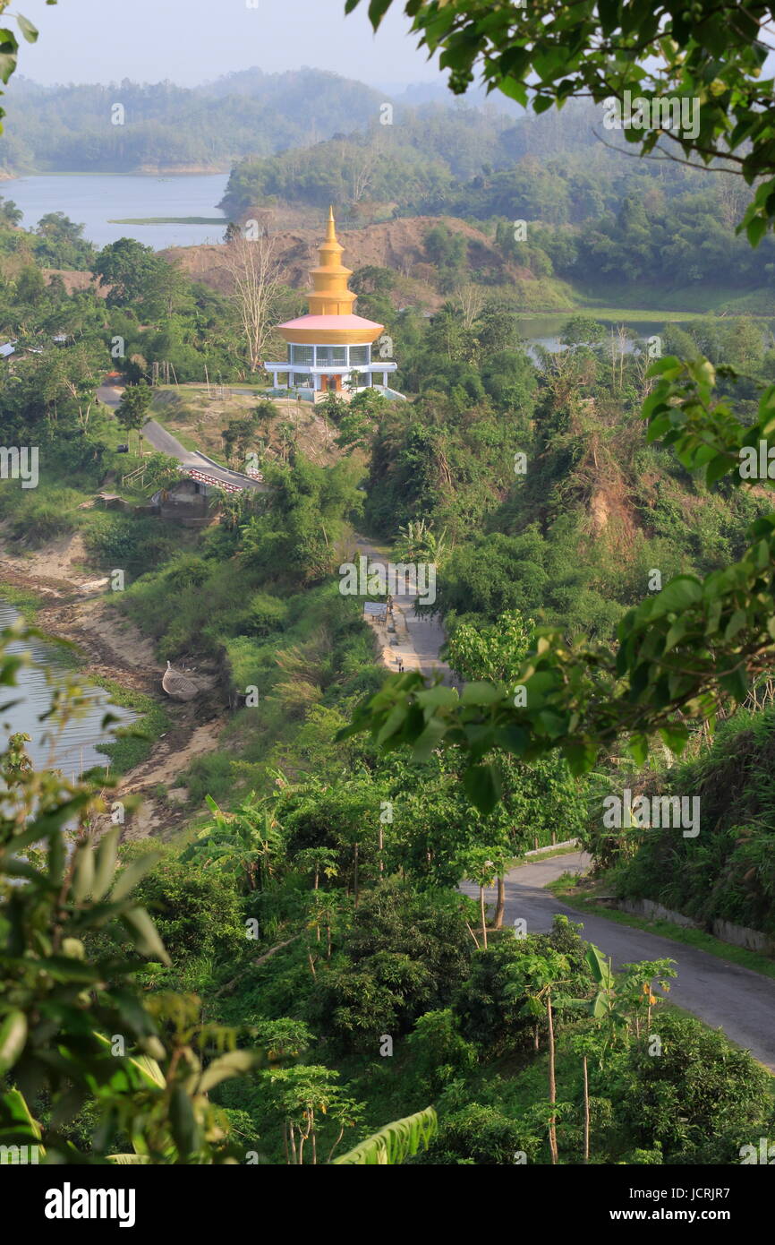 Temple bouddhiste à Rangamati, au Bangladesh. Banque D'Images