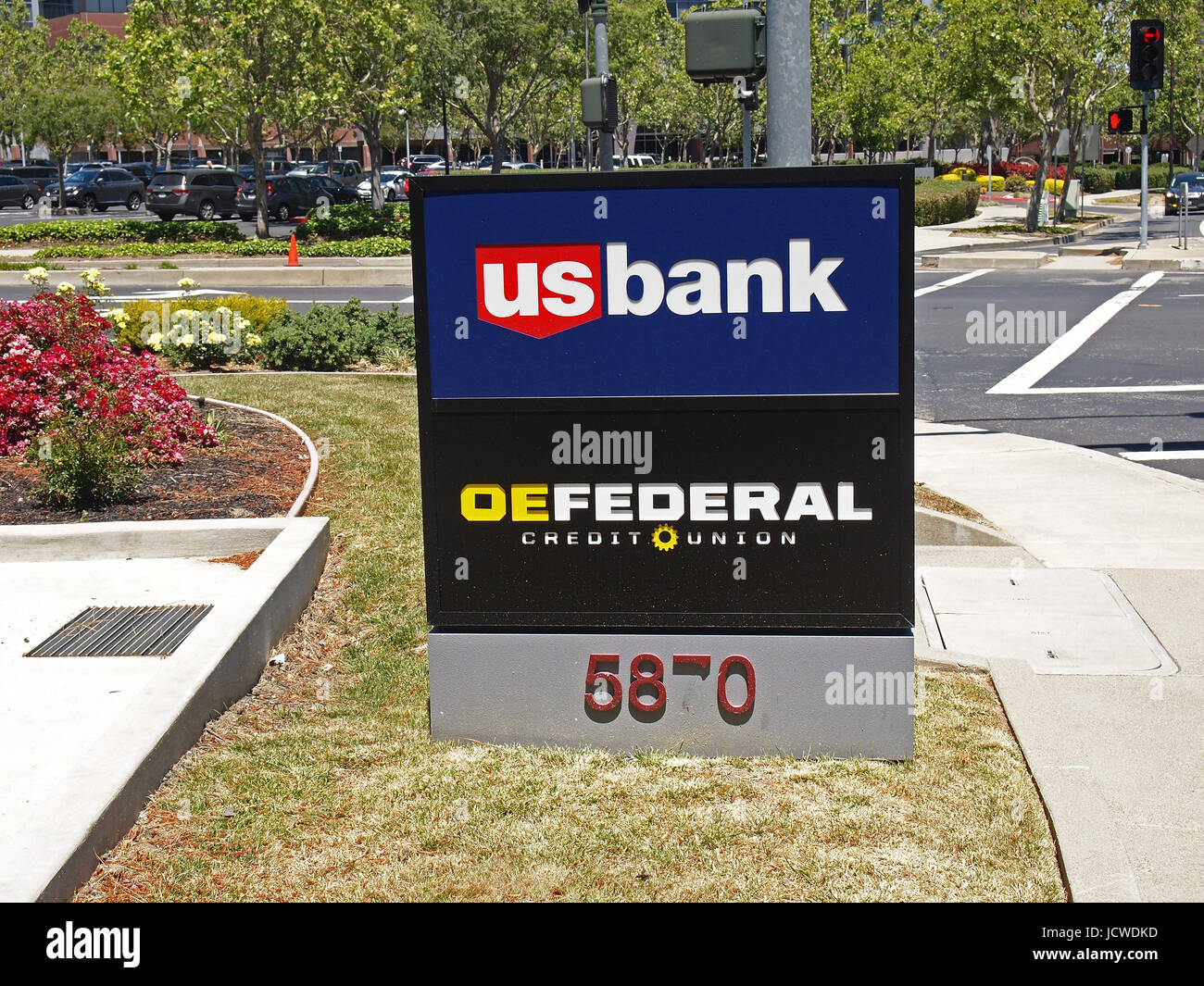 US Bank et OE Federal credit union signes, Pleasanton (Californie) Banque D'Images