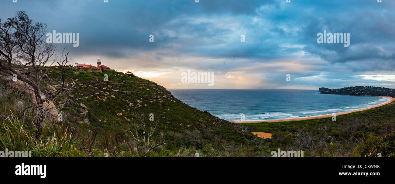 Une image panoramique du phare de Barrenjoey et de Palm Beach à Sydney, Nouvelle-Galles du Sud, Australie Banque D'Images