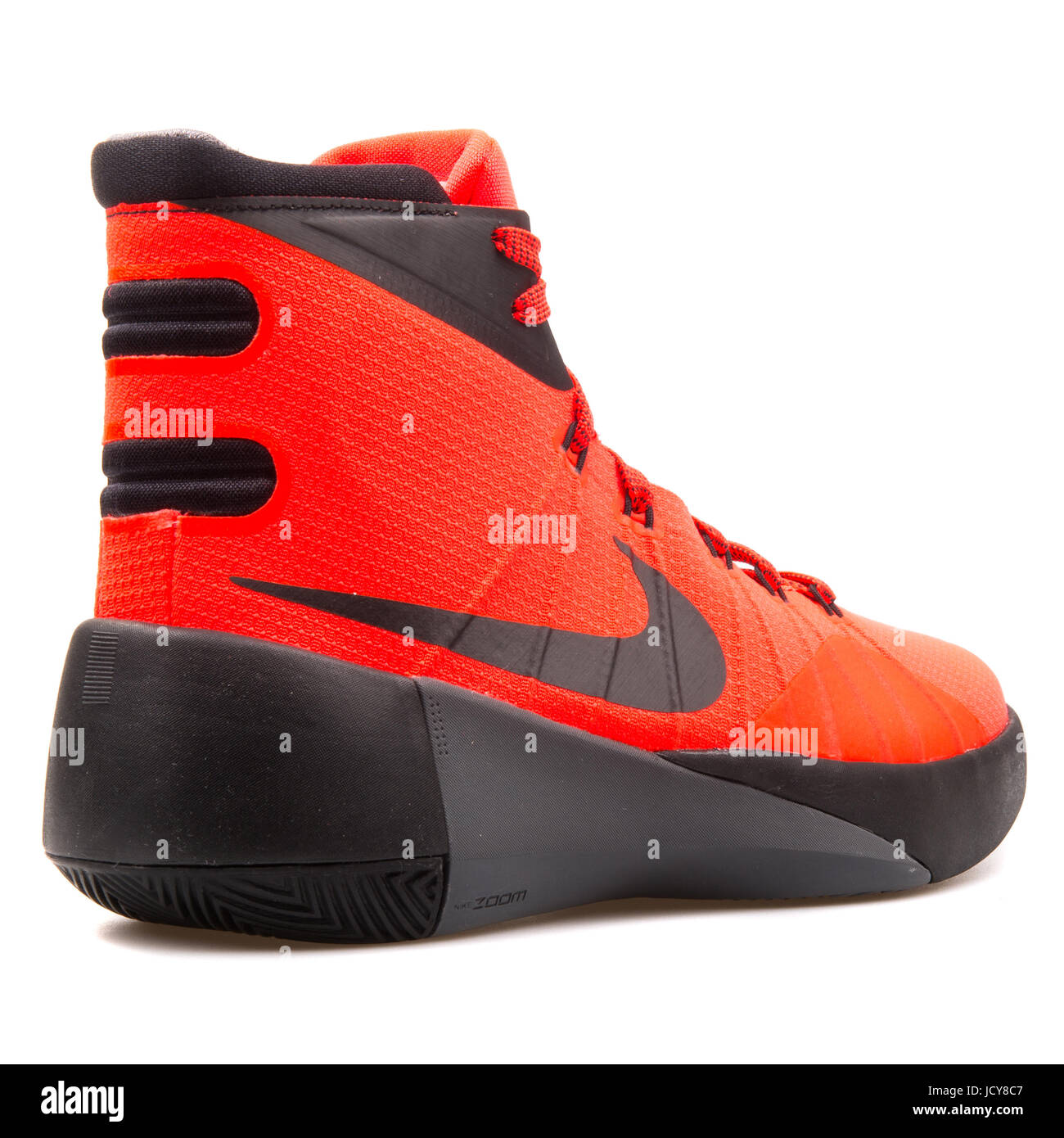 Nike Hyperdunk 2015 (GS) cramoisi lumineux, noir et gris de la jeunesse -  759974-600 Chaussures de basket-ball Photo Stock - Alamy