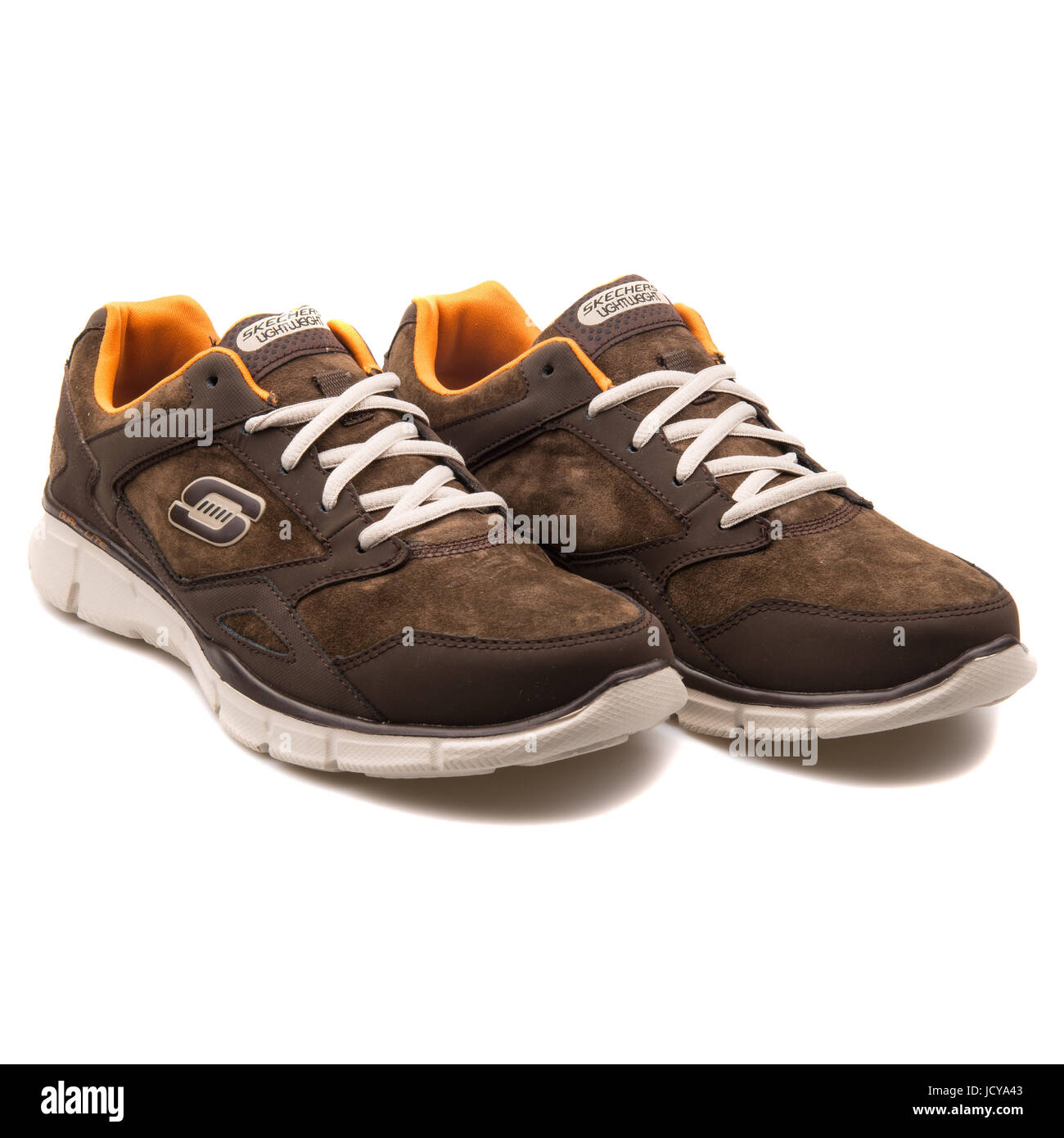 Skechers montre Equalizer Brown chaussures de course pour hommes -  999669-BRN Photo Stock - Alamy