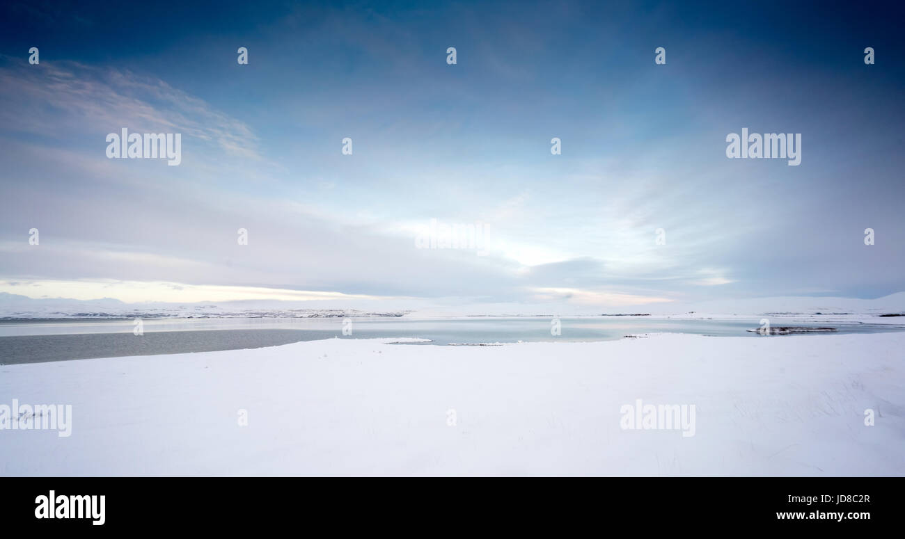Panoramique horizontal, landscape scenic à jour, l'Islande, l'Europe. Nature de l'Islande 2017 hiver froid Banque D'Images