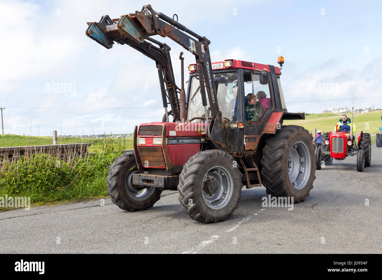 Les tracteurs à Ness Isle Of Lewis Western Isles Hébrides extérieures en Écosse United Kingdom. Banque D'Images