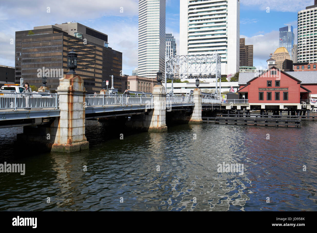 Congress Street Bridge et Boston tea party museum site USA Banque D'Images