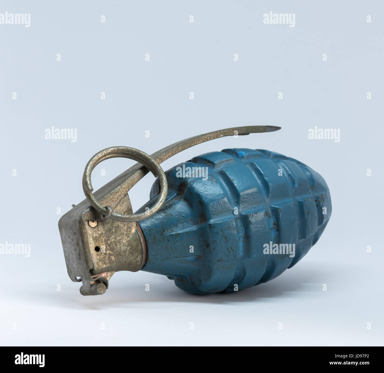 Grenade à main bleu, fixant Banque D'Images