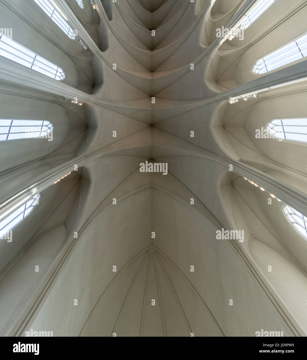Low angle view, full frame, d'église voûtée plafond, l'Islande, l'Europe. Nature de l'Islande 2017 hiver froid Banque D'Images