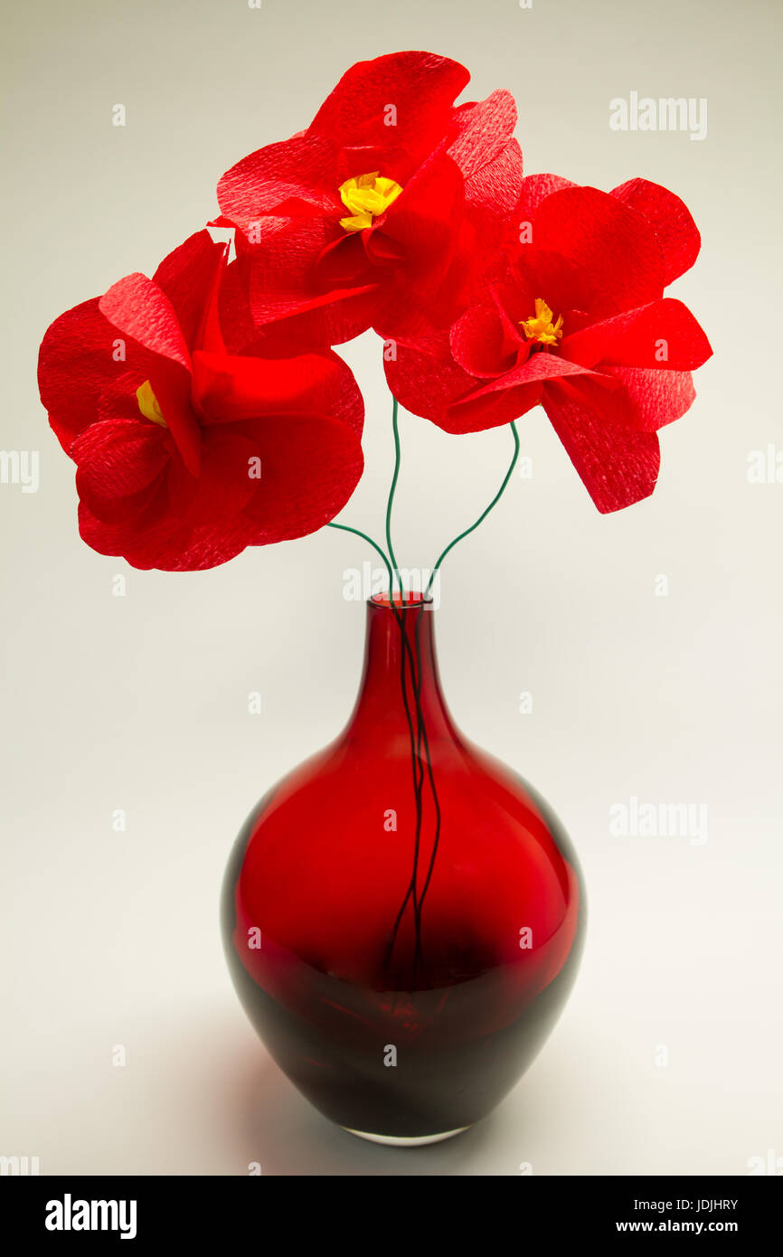 Vase avec fleurs origami Photo Stock - Alamy