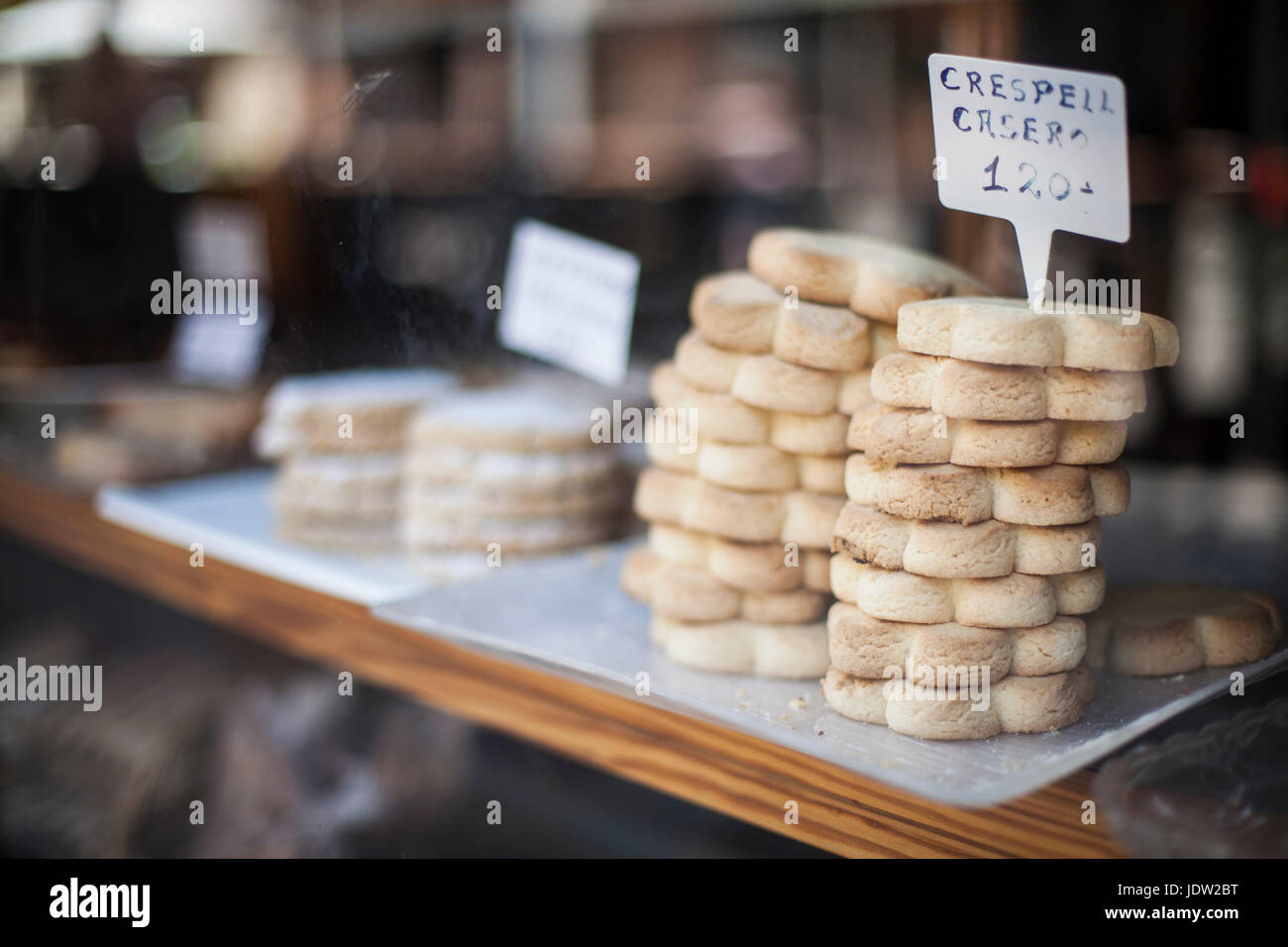 Les cookies pour la vente dans une boulangerie Banque D'Images