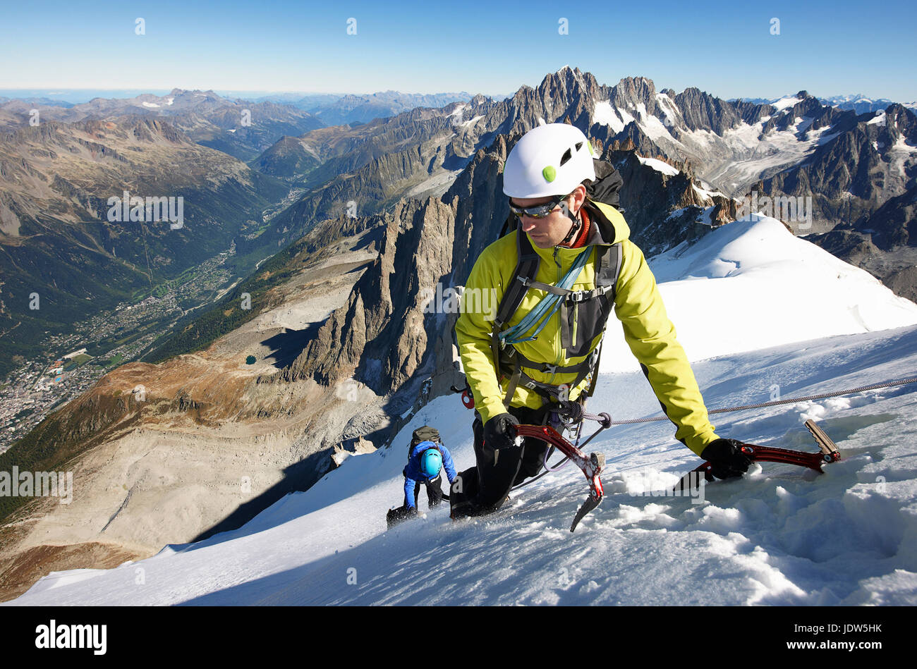Couple de l'alpinisme, Chamonix, Haute Savoie, France Banque D'Images