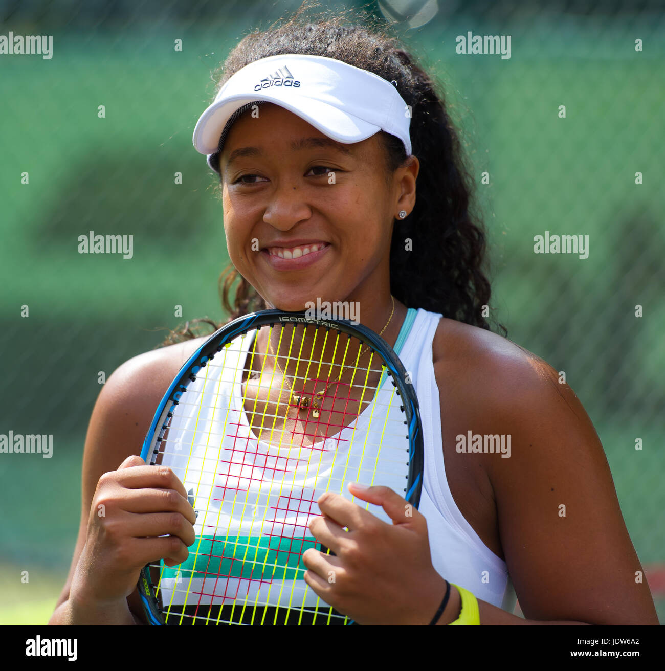 BIRMINGHAM, Grande-bretagne - le 19 juin 2017 : Naomi Osaka le Premier Ministre de l'ATA classique Aegon tennis tournament Banque D'Images