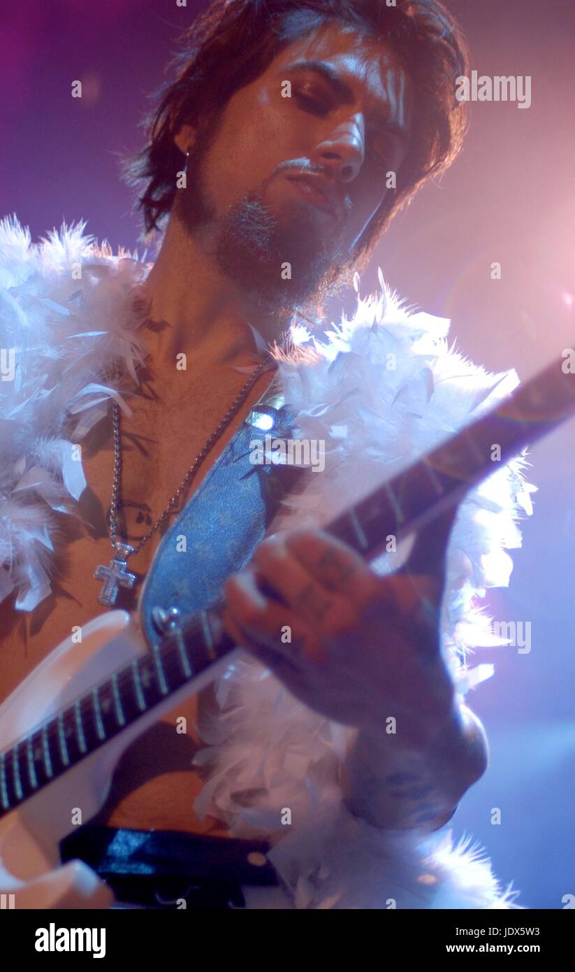 Dave Navarro de Jane's Addiction à l'Ozzfest 2005. Shoreline Amphitheatre, Mountain View, CA. 19 août, 2003. (C) Anthony Pidgeon / MediaPunch. Banque D'Images