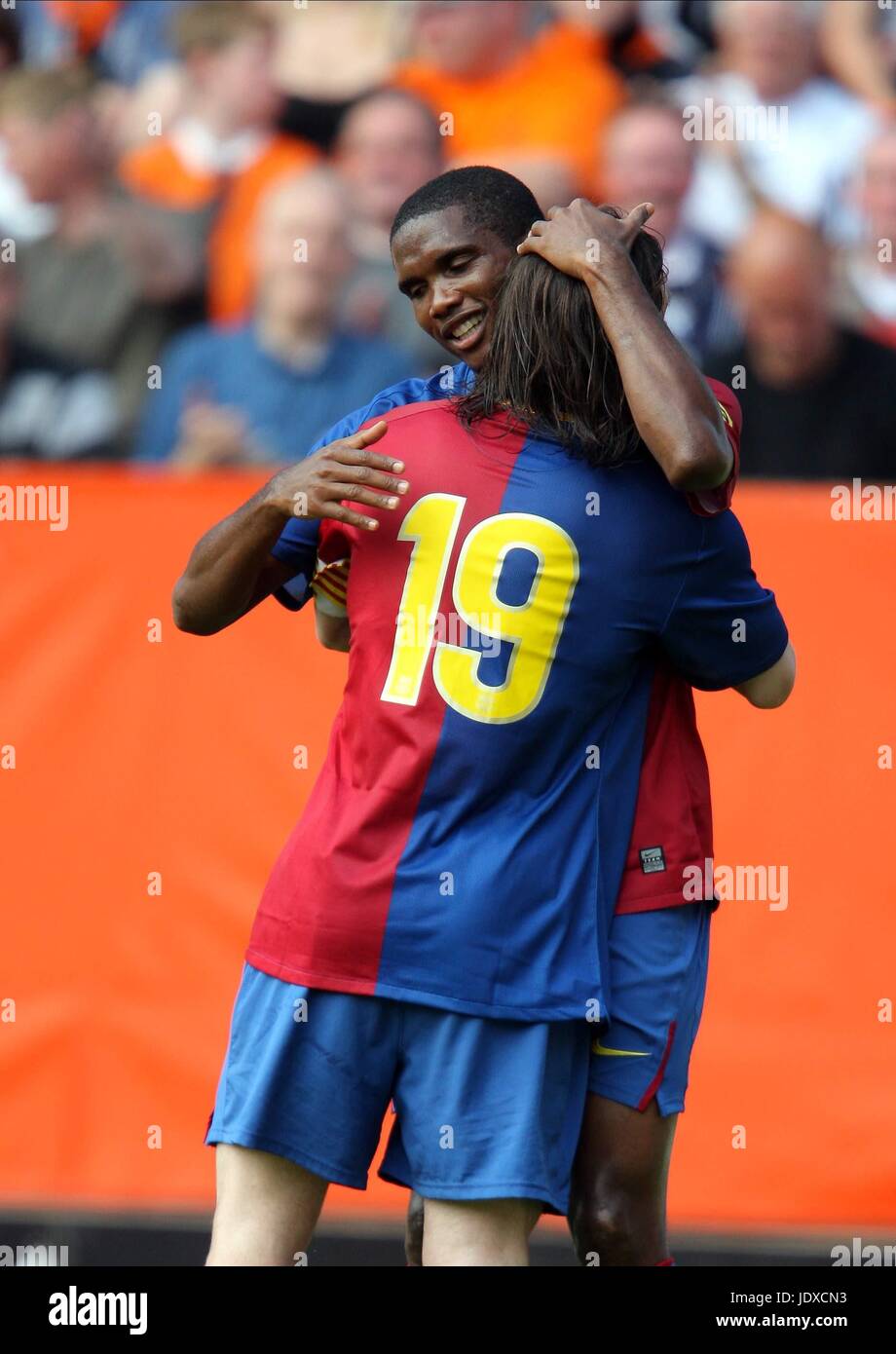 SAMUEL Eto'o et Lionel Messi DUNDEE UTD V FC BARCELONE TANNADICE DUNDEE ECOSSE 26 Juillet 2008 Banque D'Images