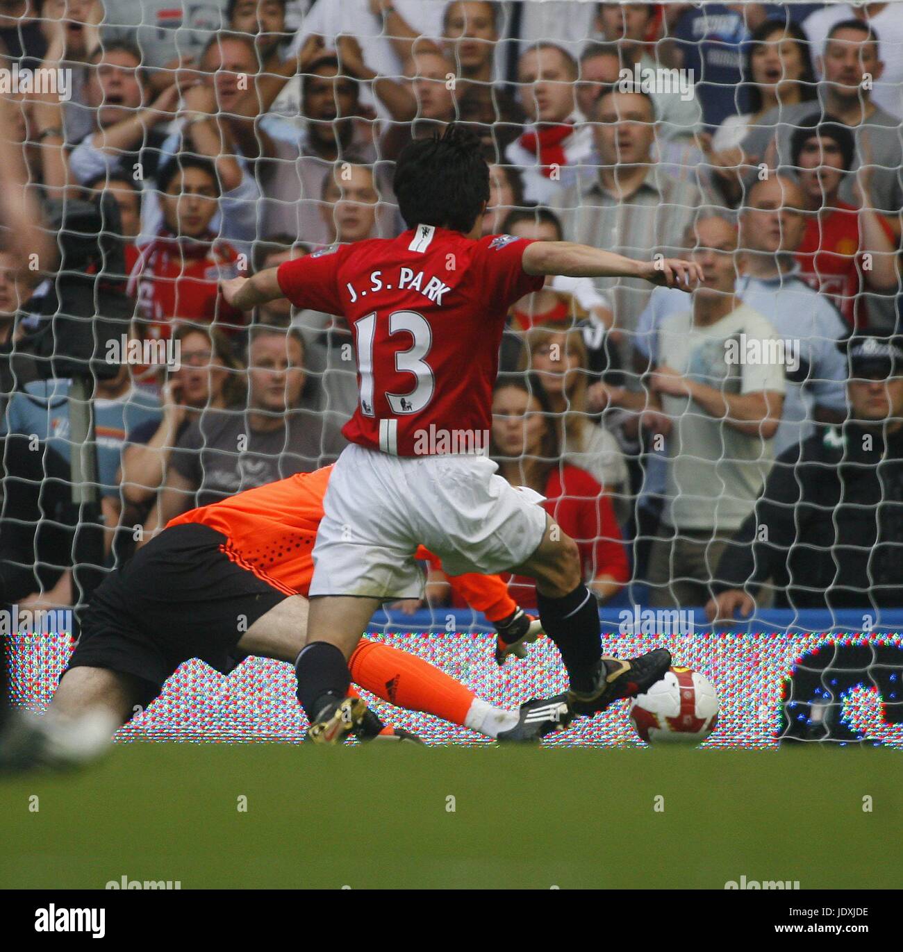 JI Sung PARK CHELSEA V MANCHESTER UTD SCORES STAMFORD BRIDGE CHELSEA ANGLETERRE 21 Septembre 2008 Banque D'Images