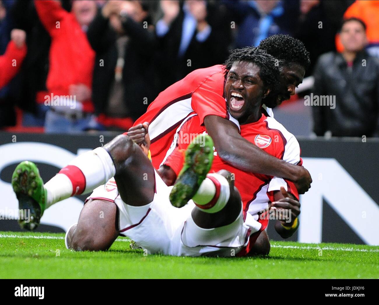 KOLO Touré et Emmanuel Adebayor V ARSENAL FC Porto Emirates Stadium, LONDON ANGLETERRE 30 Septembre 2008 Banque D'Images