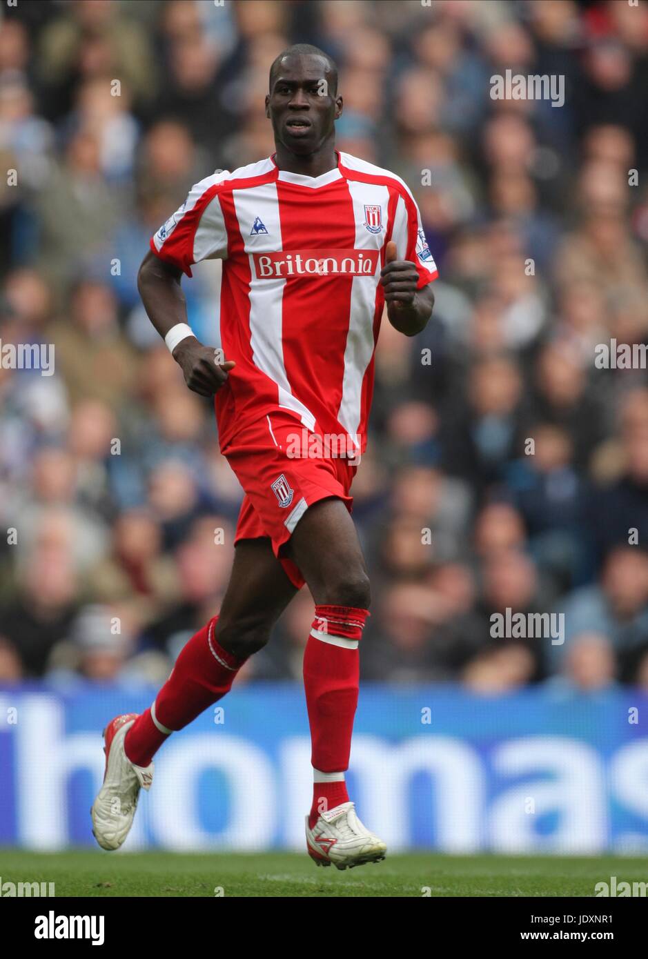 MAMADY SIDIBE Stoke City FC CITY OF MANCHESTER STADIUM MANCHESTER EN ANGLETERRE 26 Octobre 2008 Banque D'Images