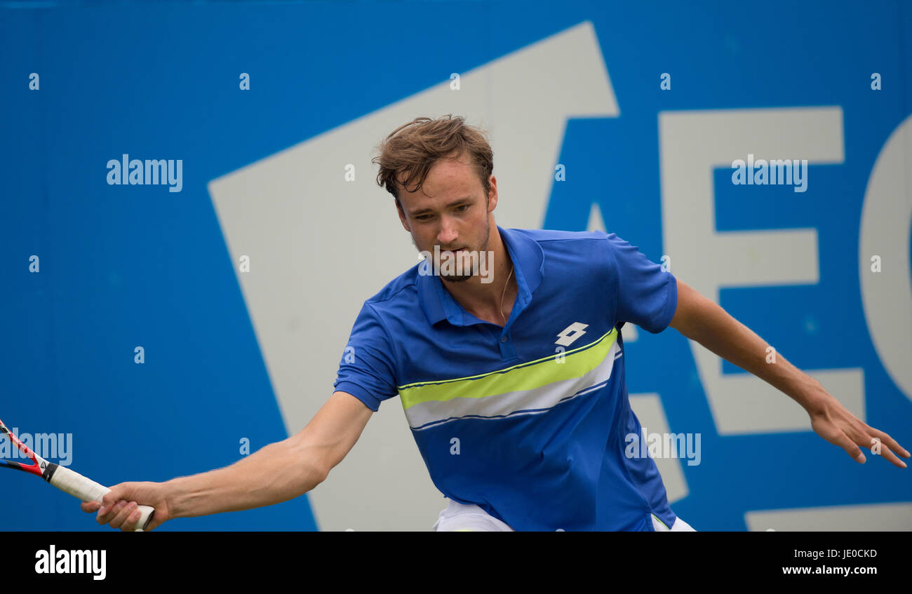 Le Queen's Club, London, UK. 22 juin 2017. Jour 4 de l'Aegon Tennis Championships 2017 dans l'ouest de Londres, Daniil Medvedev (RUS) v Thanasi Kokkinakis (AUS), remportant en deux ensembles. Credit : Malcolm Park / Alamy Live News Banque D'Images