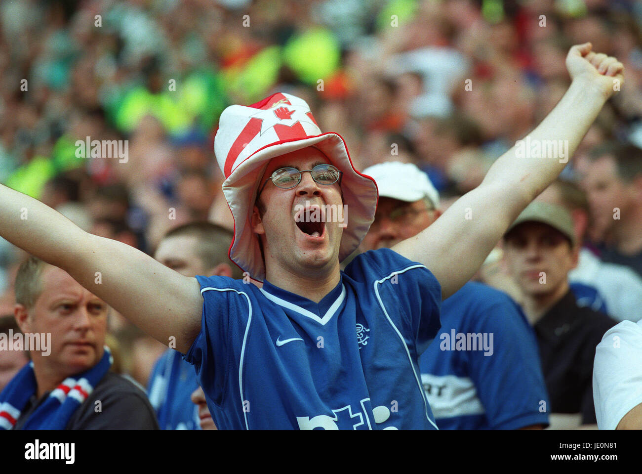 FAN DE RANGERS Glasgow Rangers FC GLASGOW PARK HEAD 27 Août 2000 Banque D'Images