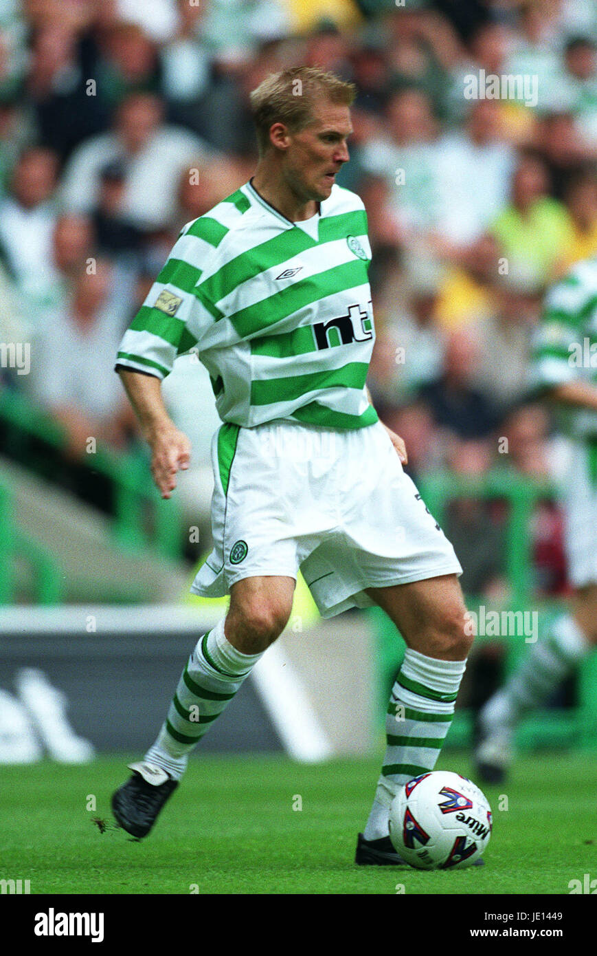 JOHAN MJALLBY CELTIC FC DE GLASGOW Glasgow Glasgow Celtic Park 30 Juillet 2001 Banque D'Images