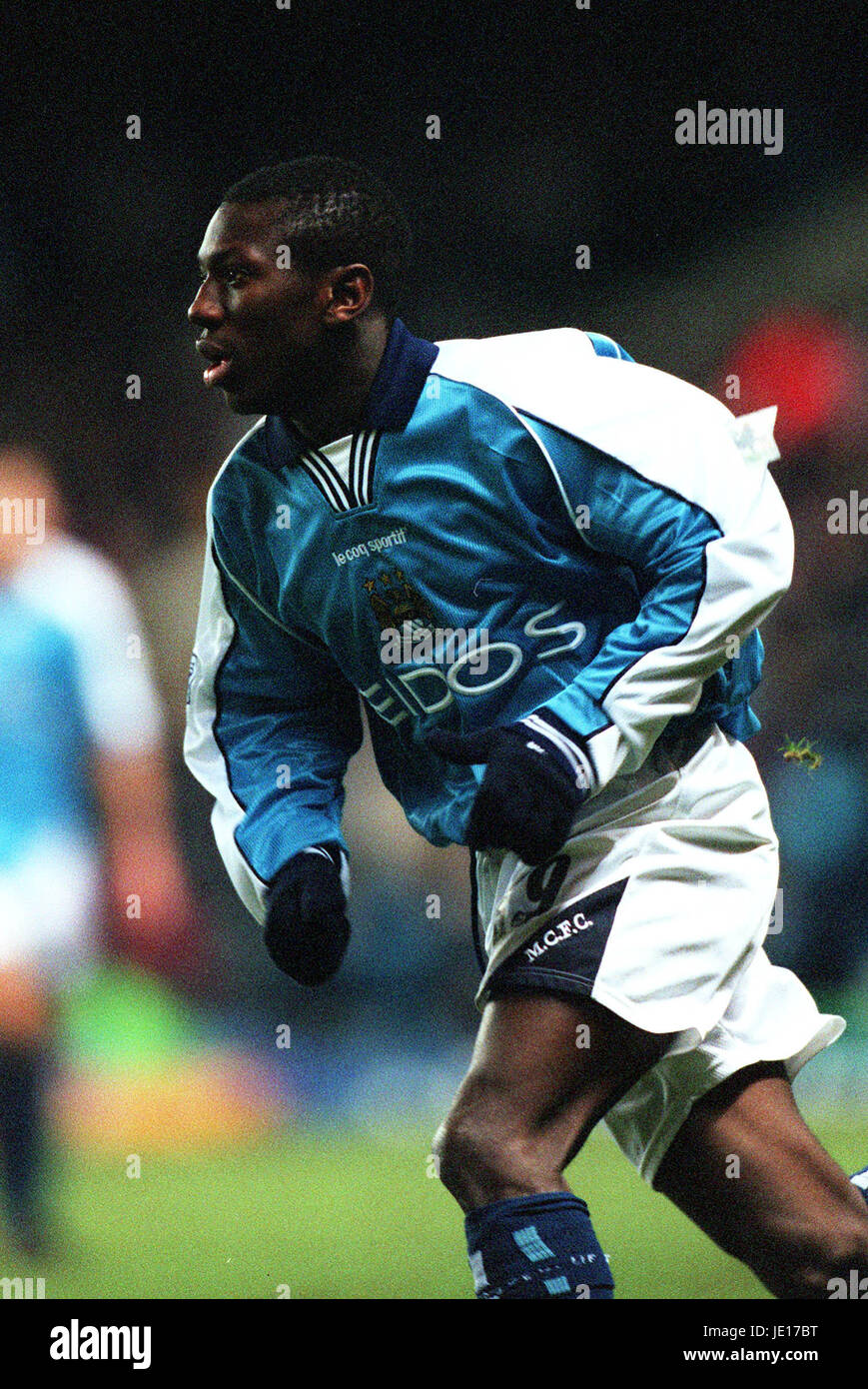 SEAN WRIGHT-PHILLIPS Manchester City FC MAINE ROAD MANCHESTER ANGLETERRE 13 Janvier 2001 Banque D'Images