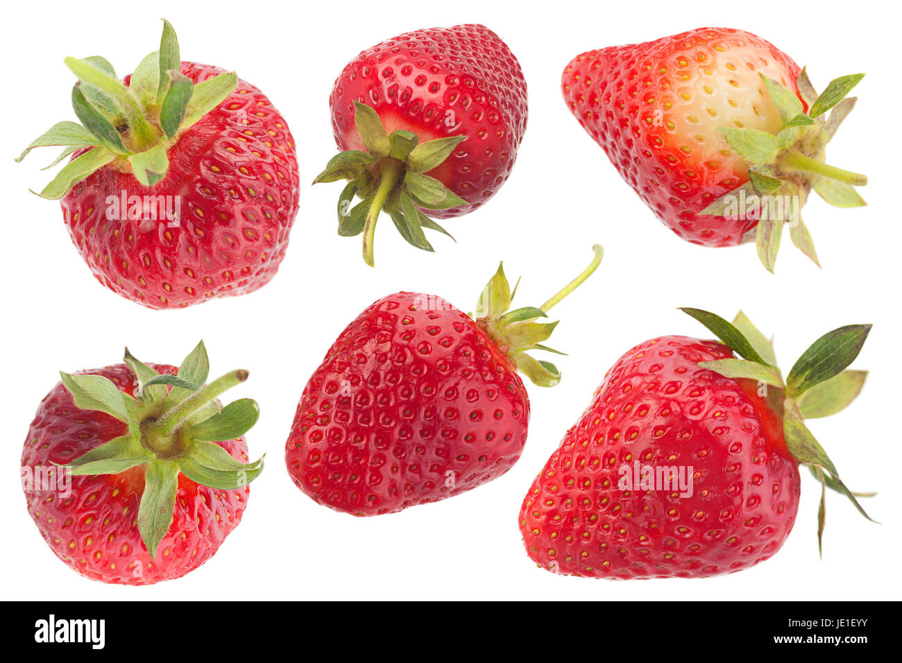 Mise à fruit fraise libre isolé sur fond blanc Banque D'Images