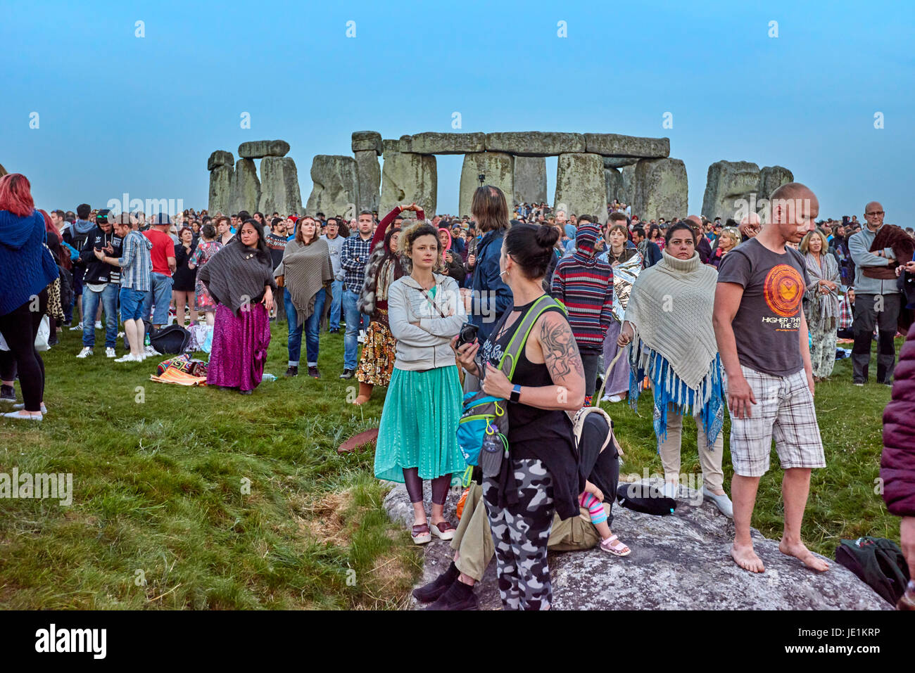 Stonehenge Solstice d'été 21 juin 2080 Sunrise Tour Banque D'Images