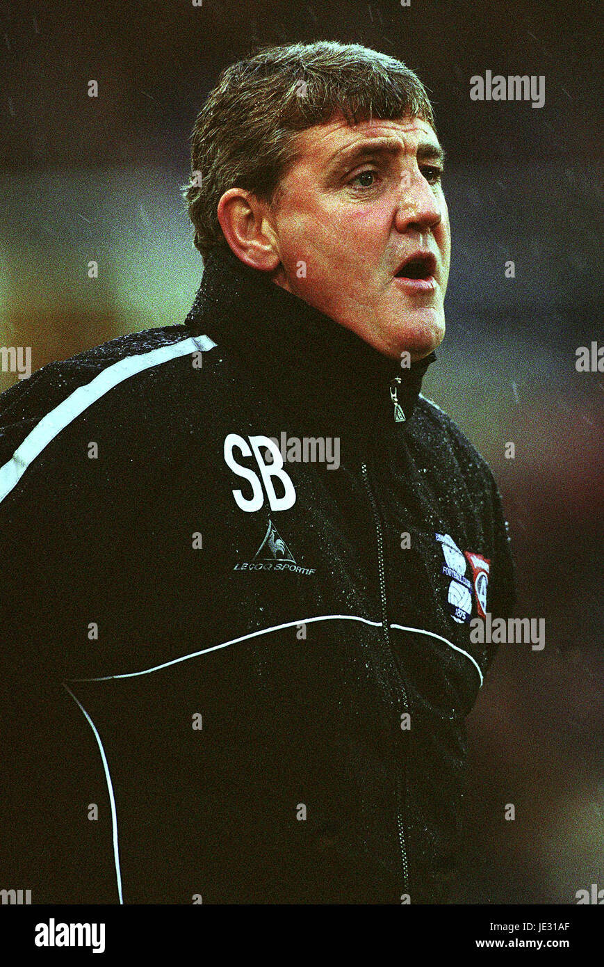 STEVE BRUCE BIRMINGHAM CITY FC MANAGER ST ANDREWS BIRMINGAM 02 Février 2002 Banque D'Images