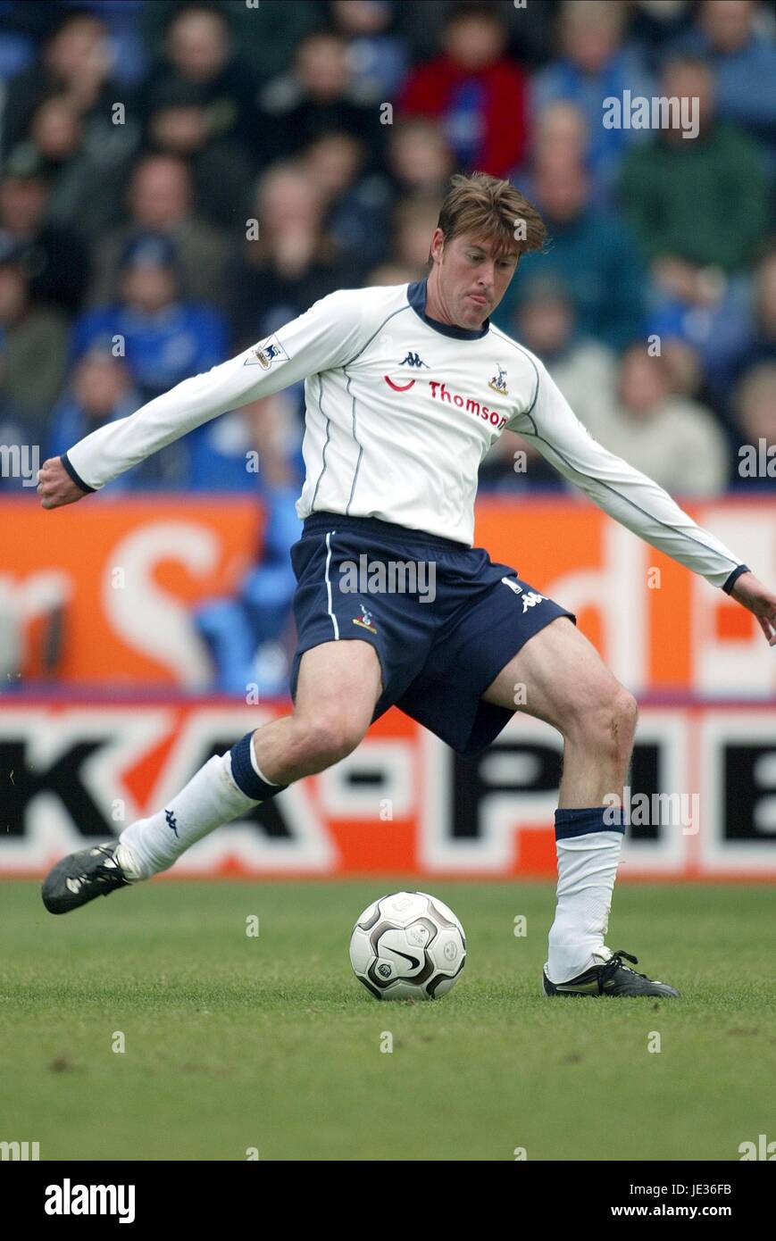 DARREN ANDERTON Tottenham Hotspurs FC STADE WALKERS LEICESTER ANGLETERRE 19 Octobre 2003 Banque D'Images