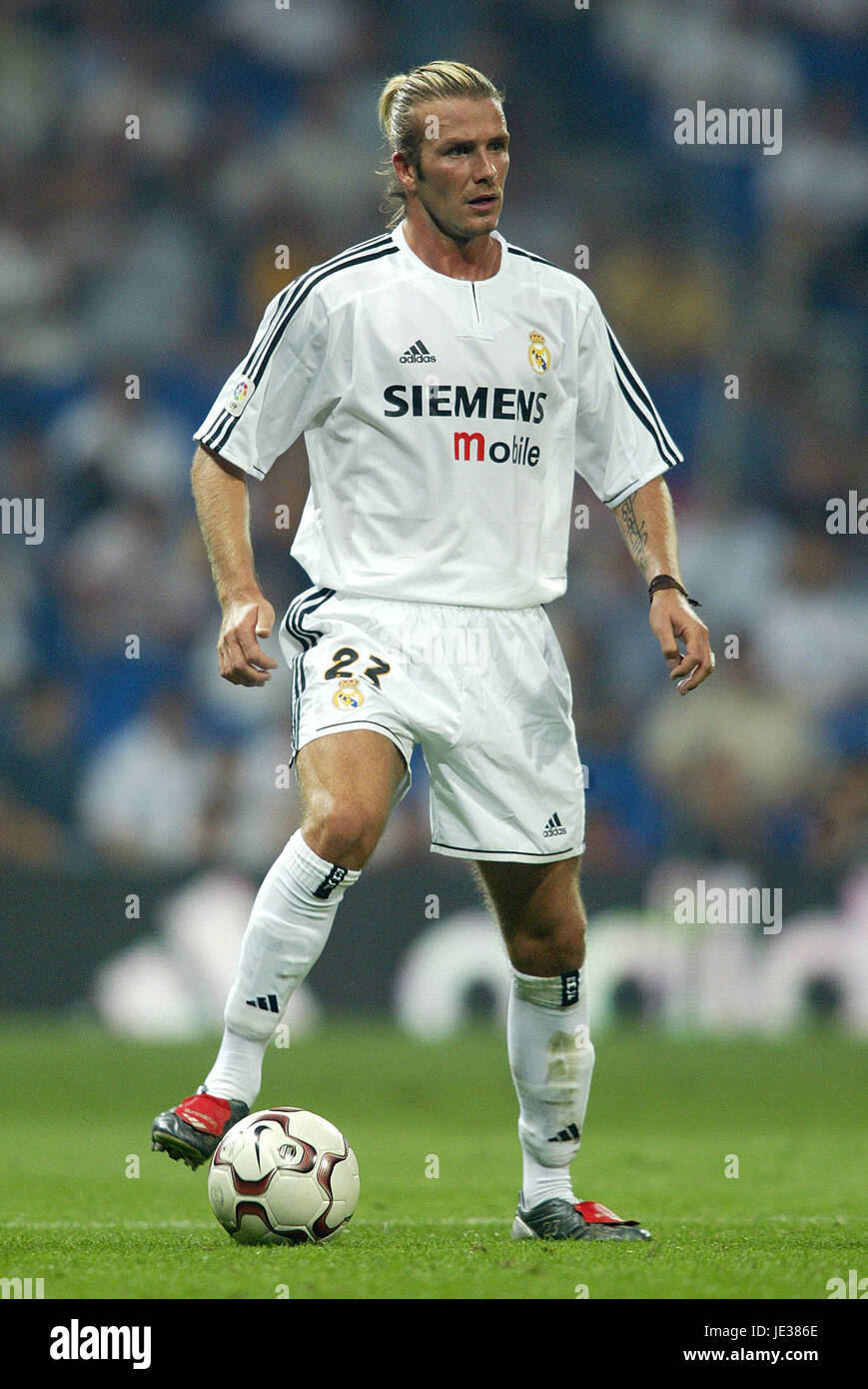 David beckham madrid 2003 Banque de photographies et d’images à haute ...