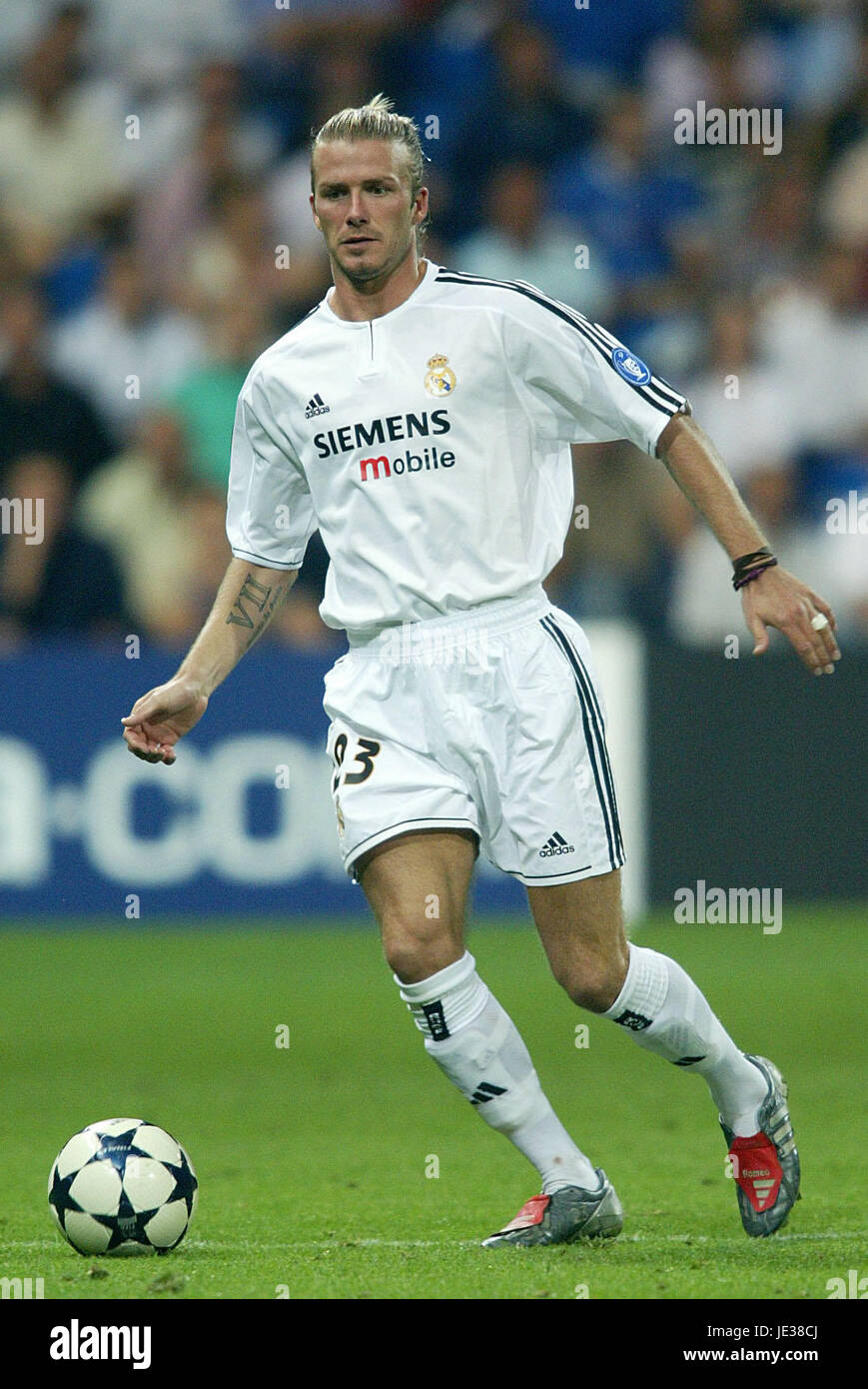 david-beckham-real-madrid-cf-santiago-bernabeu-madrid-espagne-16