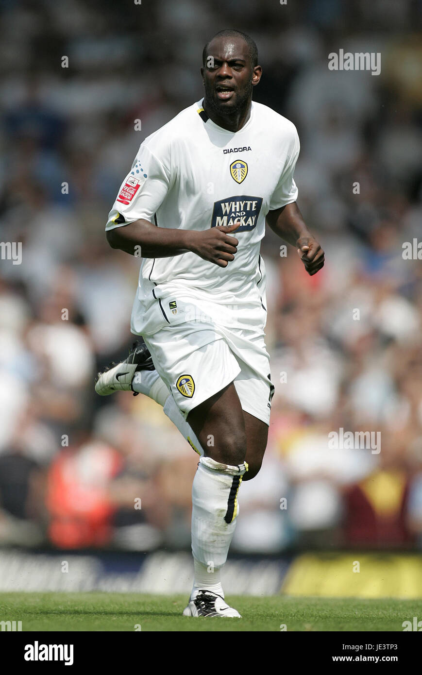 MICHAEL RICKETTS LEEDS UNITED FC ELLAND ROAD LEEDS ANGLETERRE 07 Août 2004 Banque D'Images