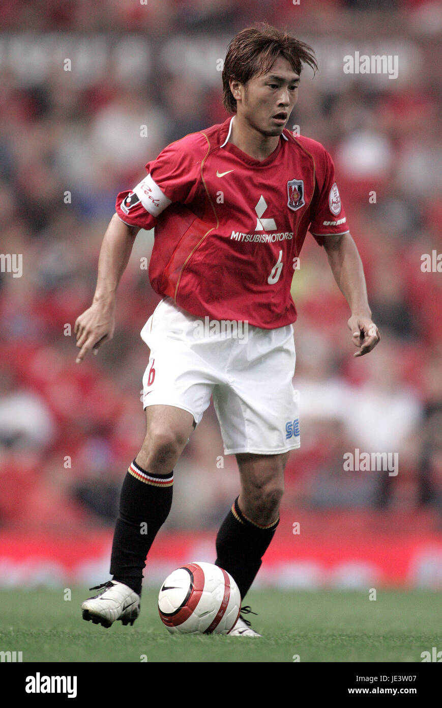 NOBUHISA YAMADA URAWA RED DIAMONDS OLD TRAFFORD MANCHESTER EN ANGLETERRE 03 Août 2004 Banque D'Images