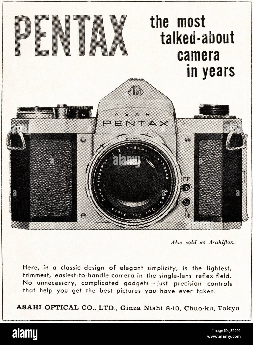 1960 Publicité Publicité film appareil Pentax par Asahi Optical Co., Ltd. de Tokyo au Japon dans le magazine du 5 décembre 1960 Banque D'Images