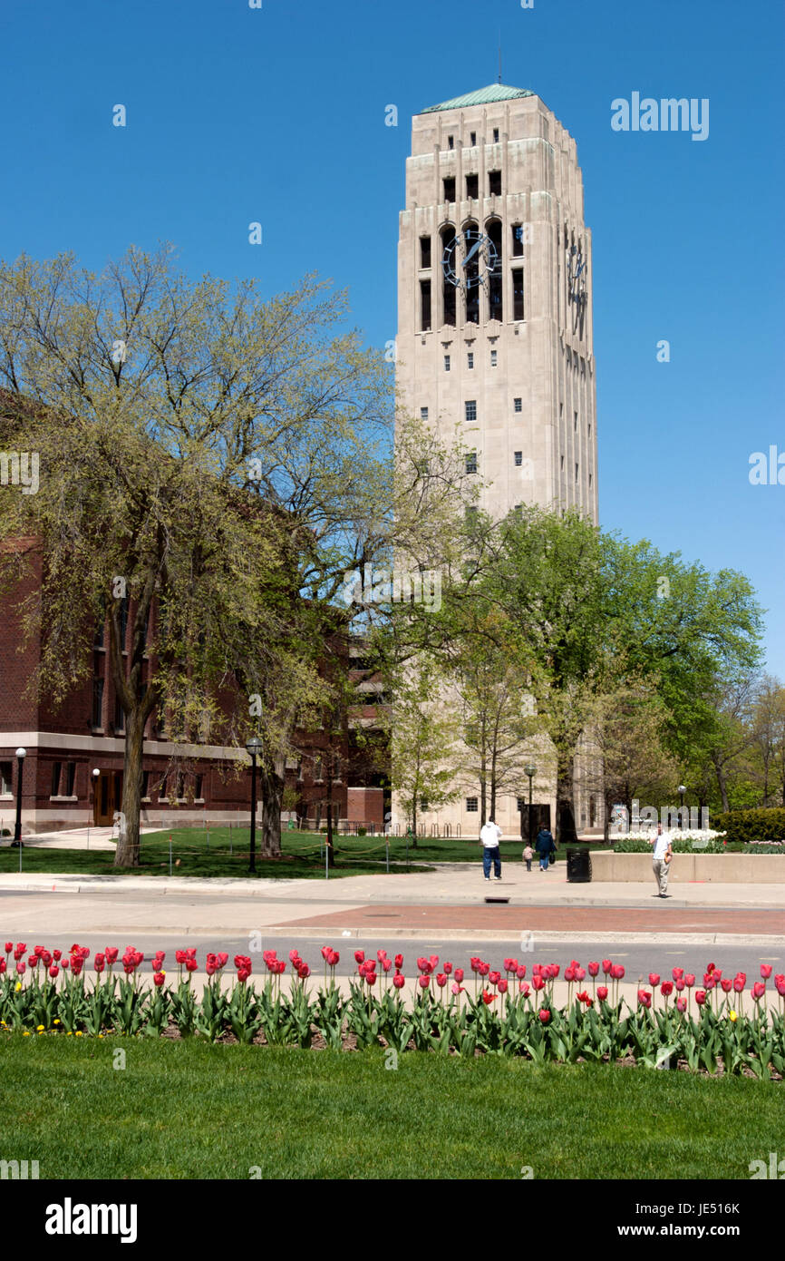 Burton Memorial Tower sur le campus de l'Université du Michigan, Ann Arbor Banque D'Images
