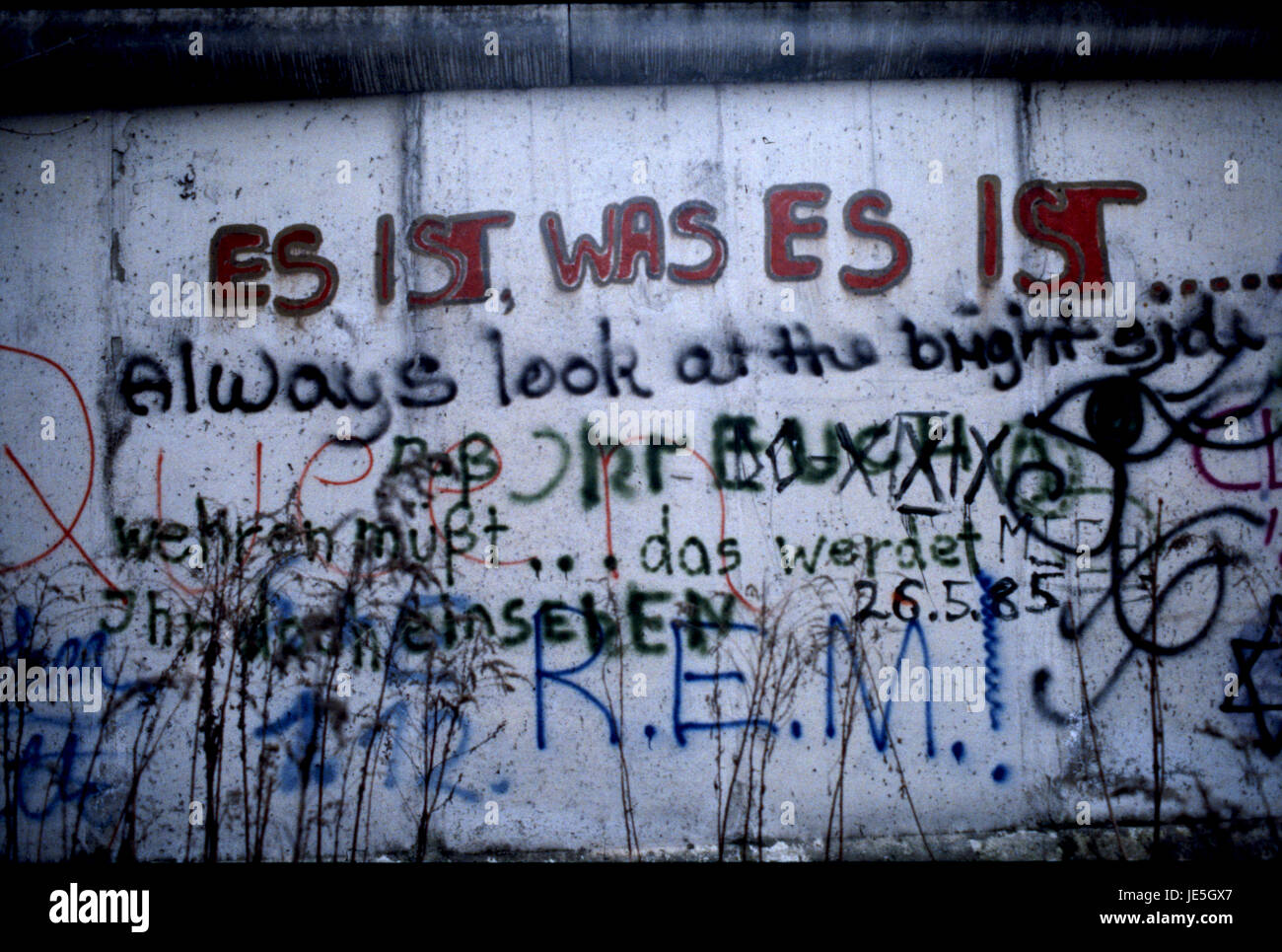 Grafitti Close up sur le mur de Berlin 1987 Banque D'Images