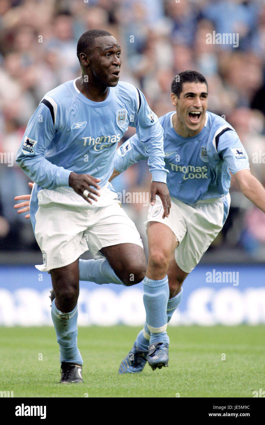 ANDREW COLE MANCHESTER CITY V PORTSMOUTH SPORT CITY MANCHESTER EN ANGLETERRE 27 Août 2005 Banque D'Images