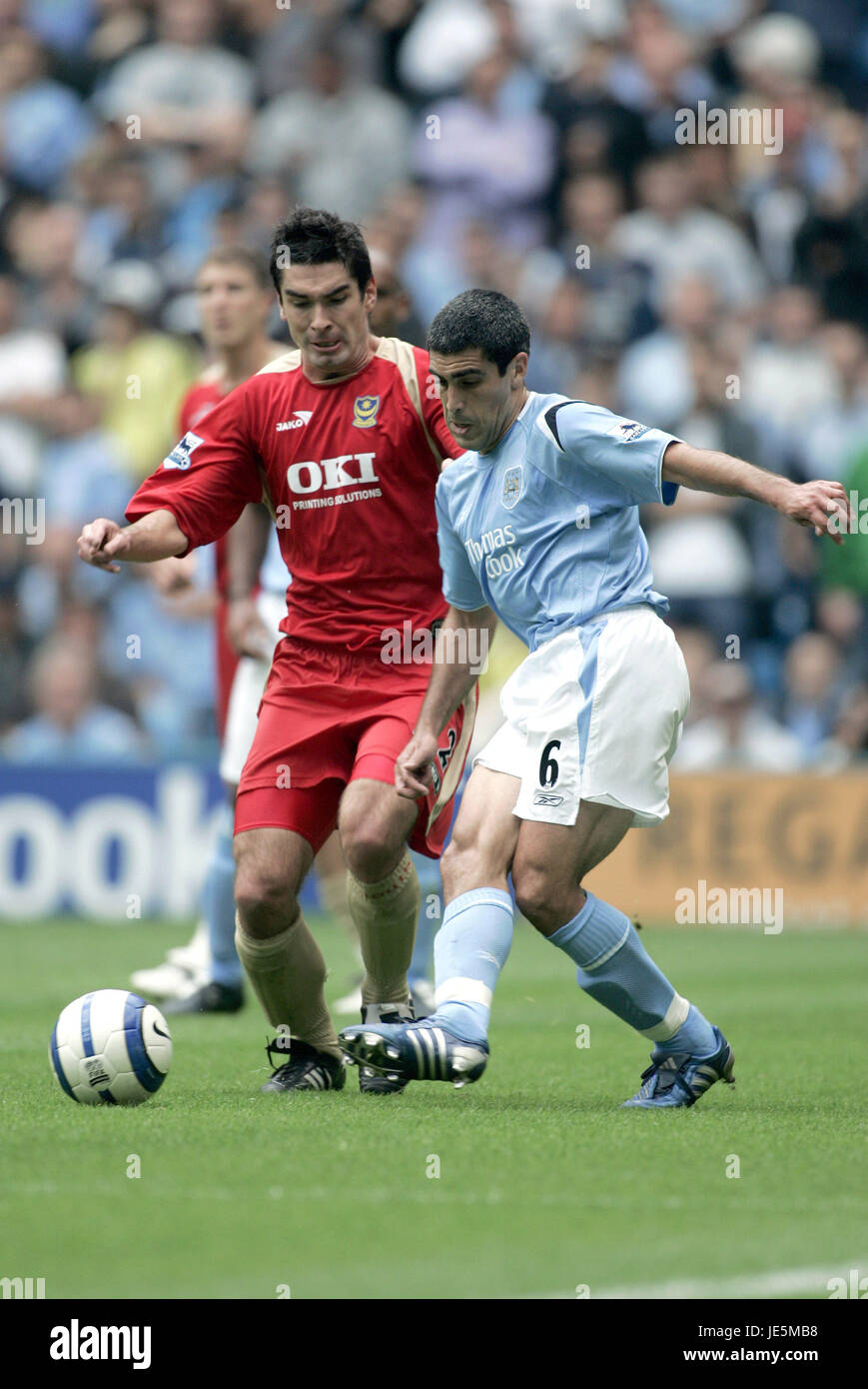 RICHARD HUGHES & CLAUDIA REYNA MANCHESTER CITY V PORTSMOUTH ANGLETERRE MANCHESTER CITY SPORT 27 Août 2005 Banque D'Images