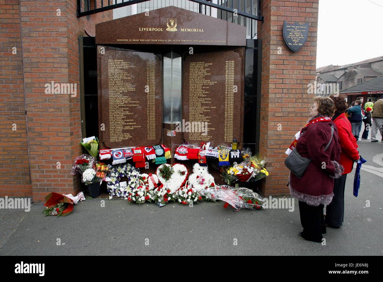 MEMORIAL & LIVERPOOL ANFIELD LIVERPOOL FC CLUB DE FOOTBALL ANFIELD LIVERPOOL FC ANGLETERRE 04 Novembre 2006 Banque D'Images