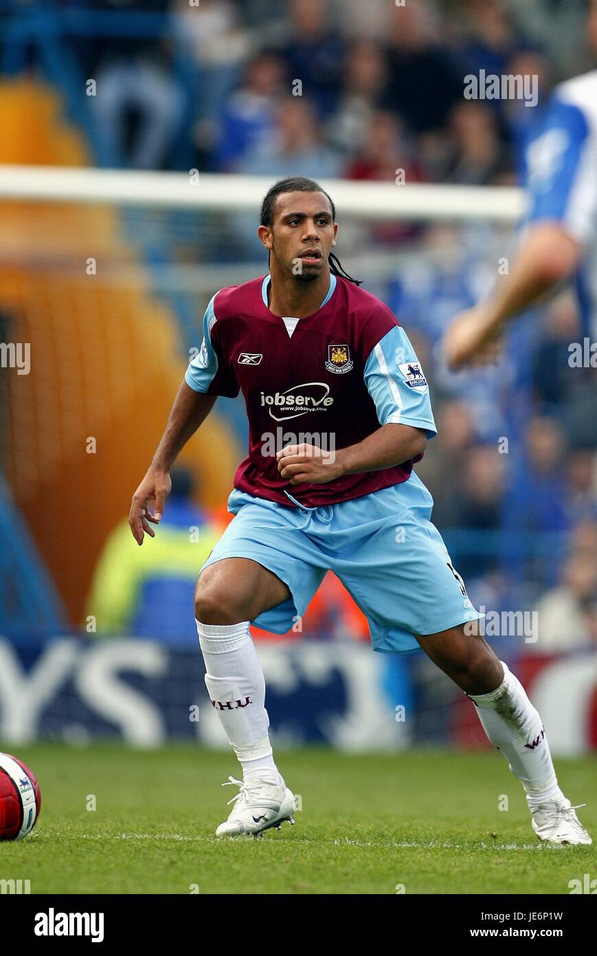 ANTON FERDINAND West Ham United FC FRATTON PARK PORTSMOUTH ANGLETERRE 14 Octobre 2006 Banque D'Images