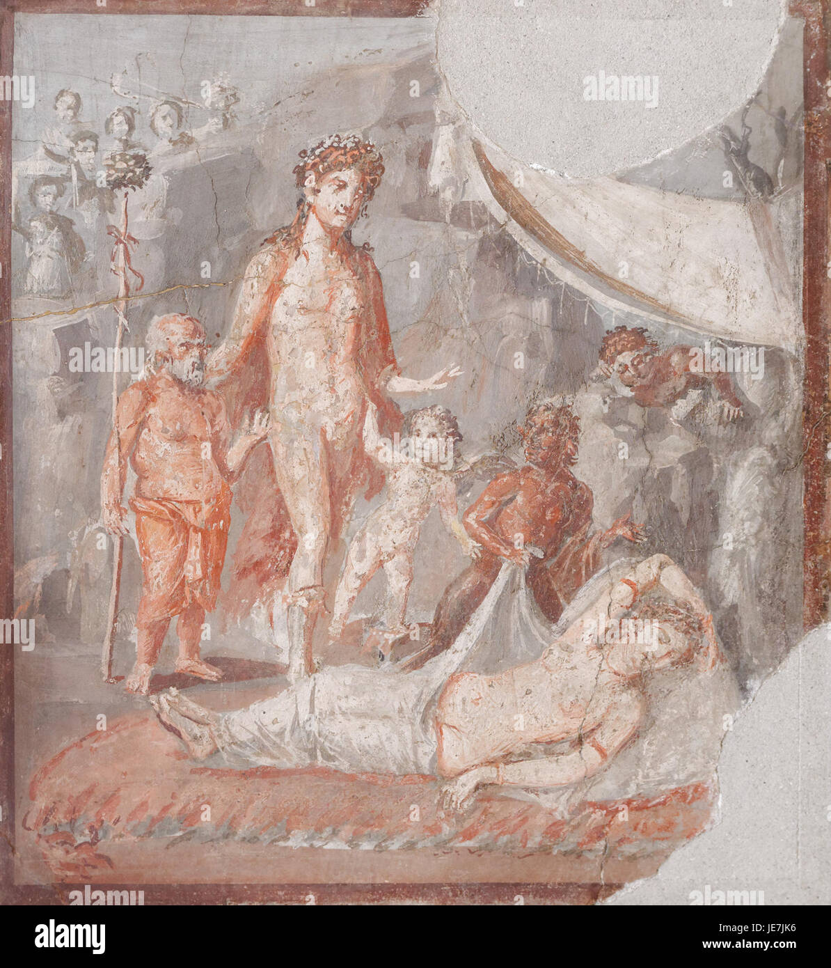 L'œuvre 'Dionysos Ariadne' de la collection du Museo Archeologico Nazionale di Napoli (Inv. 9271) représente le Dieu grec Dionysos avec Ariadne. C’est une représentation classique, illustrant des thèmes mythologiques de l’amour et de l’intervention divine. La statue montre des détails complexes dans les figures, soulignant la draperie fluide et la connexion entre les deux divinités dans le grec ancien Banque D'Images