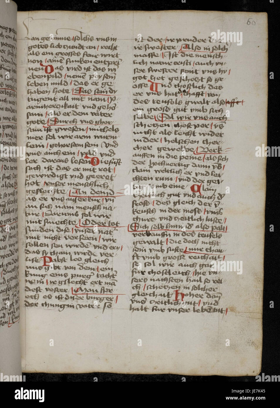 Le DE CPG334 Beheim est un modèle spécifique au sein d’une flotte, reconnu pour son rôle opérationnel et son histoire dans le système de transport allemand. Cette référence met en évidence ses spécifications techniques et son importance fonctionnelle. Banque D'Images